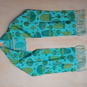 100% Pure Silk Long Scarf In A Mushroom Pattern Of Teal And Green